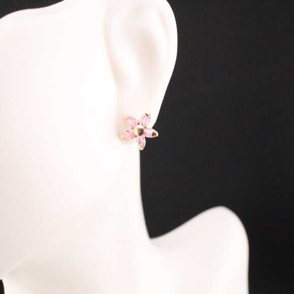 Elegant Women's 14k Gold Pink Flower Stud Earrings Delicate Floral Jewelry ** - Picture 8 of 11